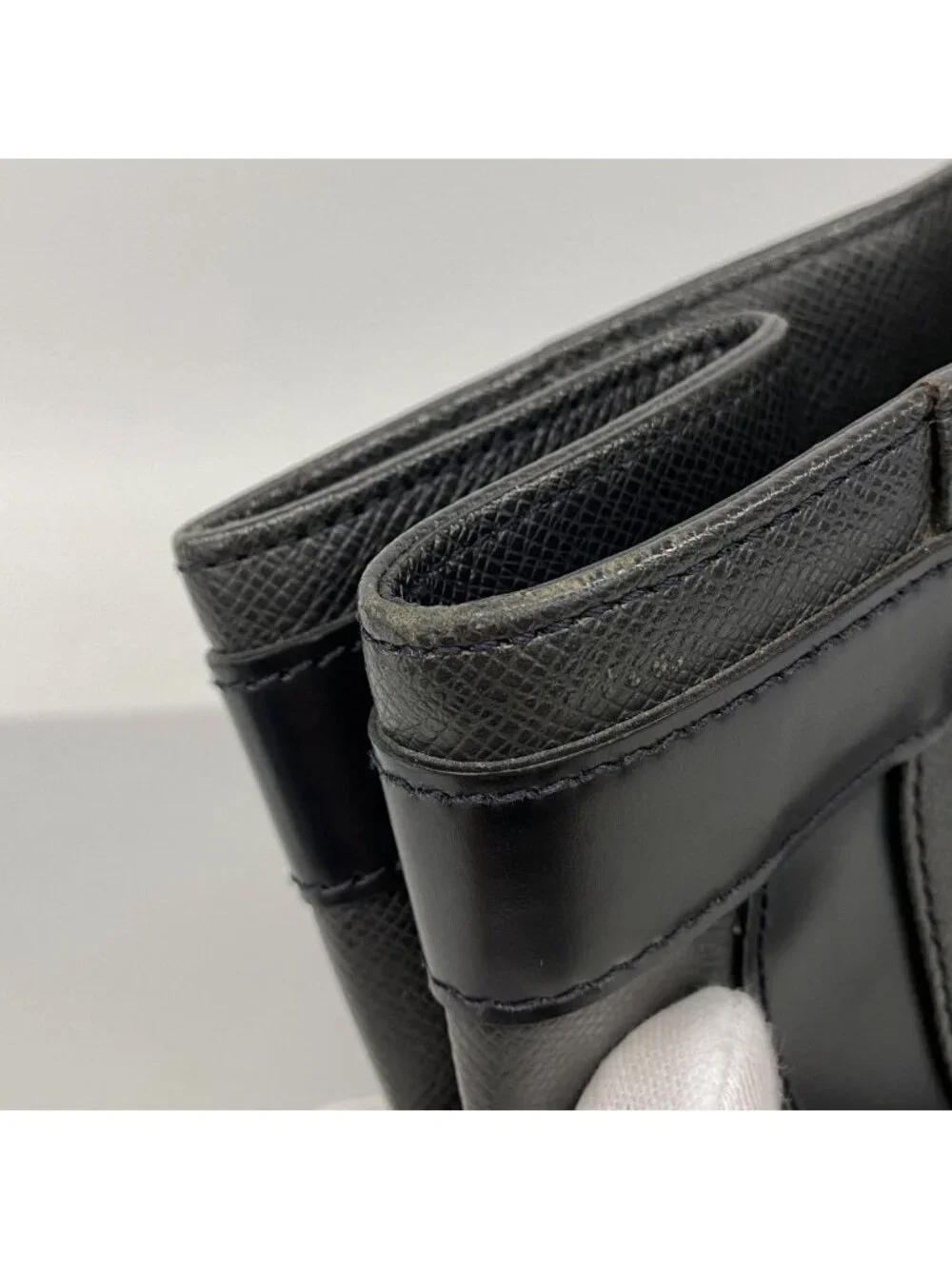 Louis Vuitton Tote Taiga Kasbek GM Ardoise